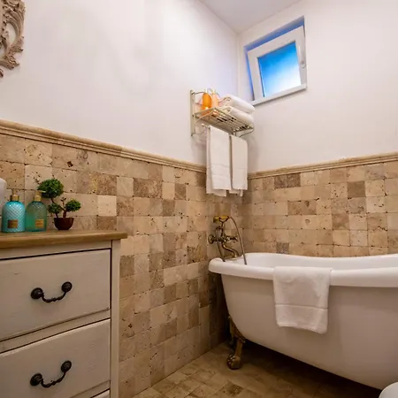 The Hedgehog Boutique House & Garden Lejlighed Cluj-Napoca
